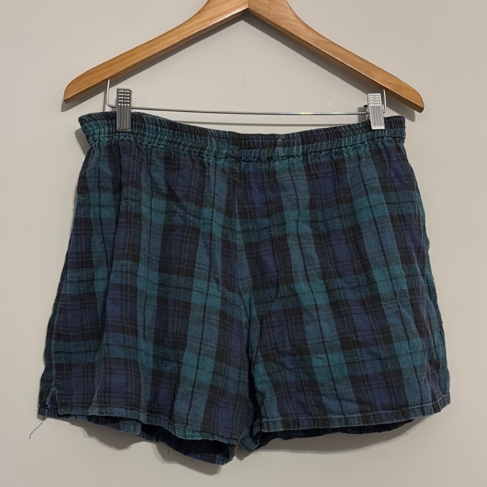 Montage Plaid Pajama Shorts Sz M GUC